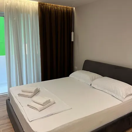 Tirana Central Stay Apartament Tirana
