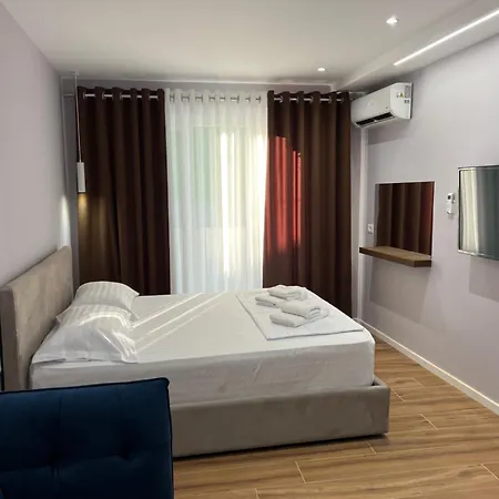 Apartamento Tirana Central Stay