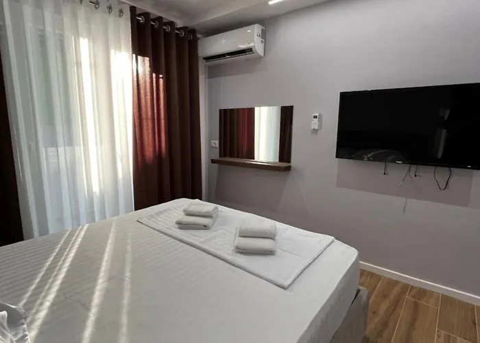 Tirana Central Stay Apartament *